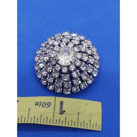 Vintage Weiss Domed Rhinestone Brooch Pin Silvertone Layered Dimensional Signed - Picture 8 of 14